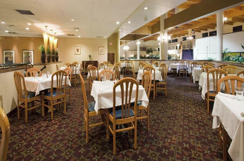 Ramada Inn Lafayette Conference Center Restaurang bild